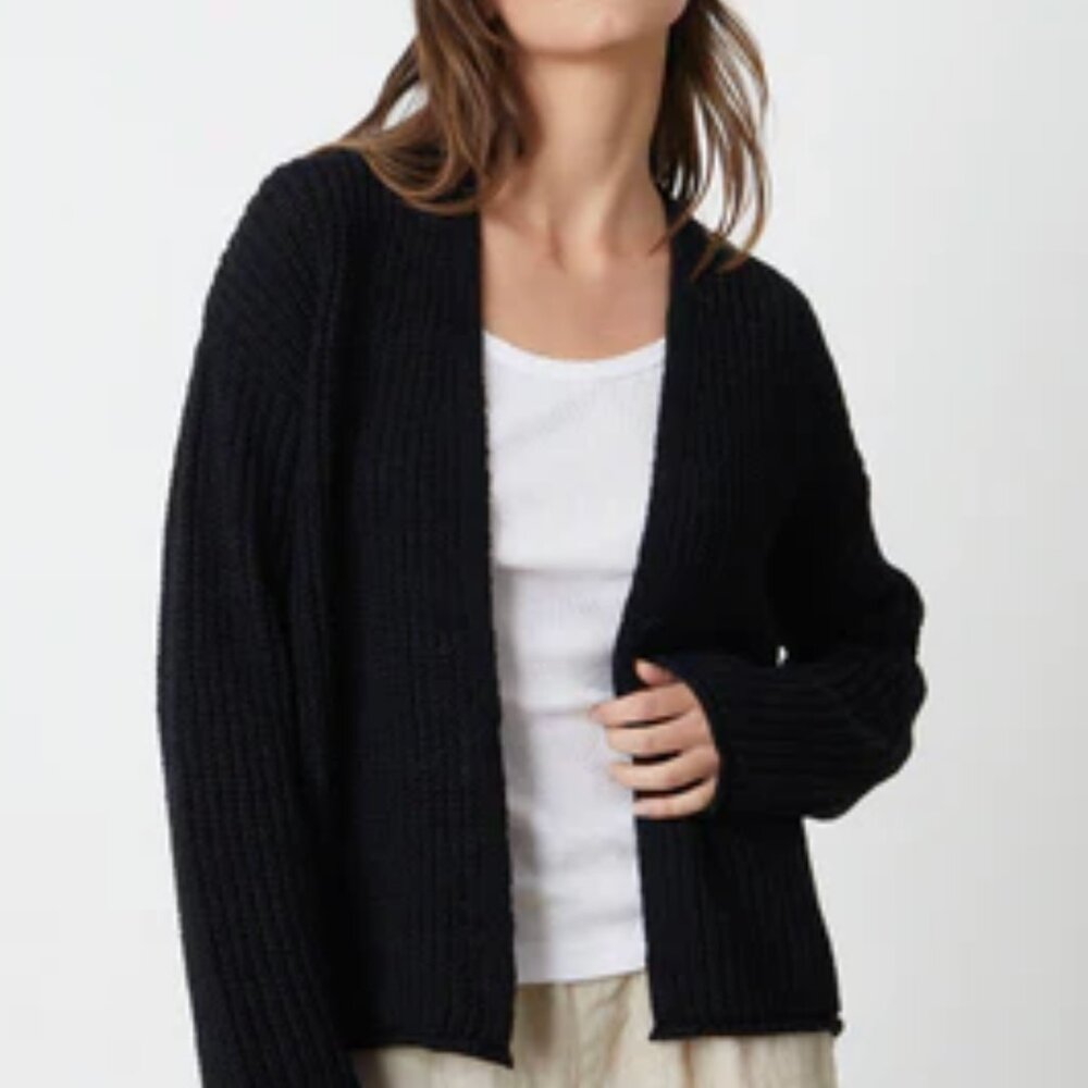 NWT Velvet by Graham & Spencer Terrah Cardigan, Sz M - Picture 2 of 4
